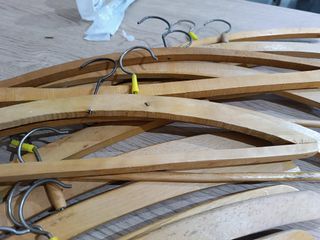 Set appendiabiti in legno e metallo