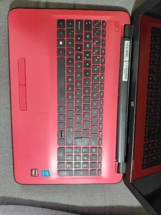 Portátil HP i3 Rojo
