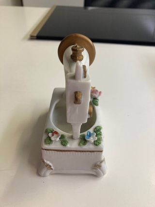 Máquina de coser porcelana vintage