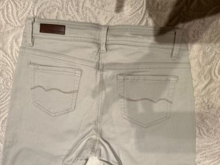 Pantalón beige