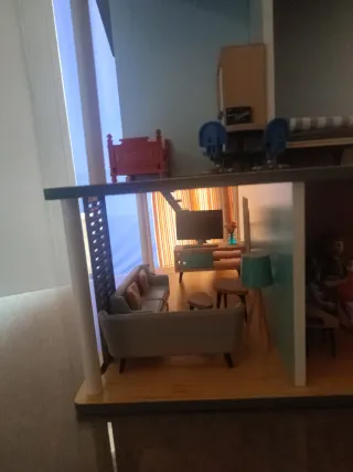 Casa de muñecas moderna perfecta para regalo