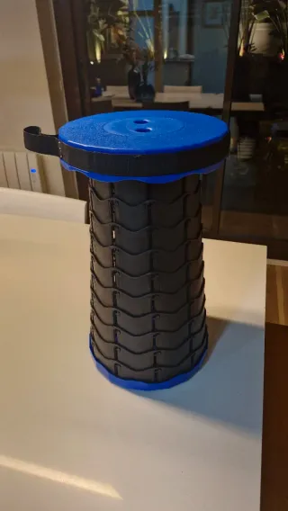 Taburete plegable telescópico