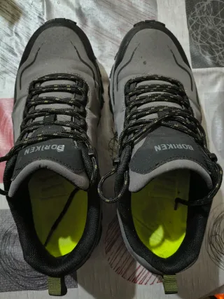 Calzado de montaña BORIKEN gris