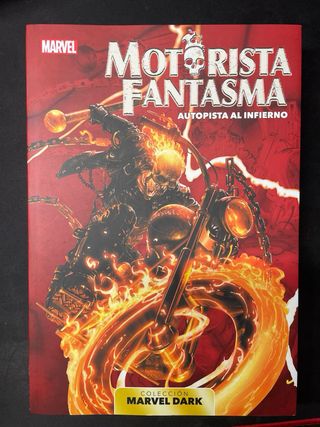 Comics 1,5,6,7,9,10 de colección Marvel Dark