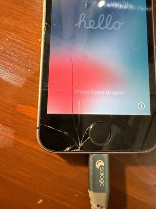 iPhone SE 64 GB Plata