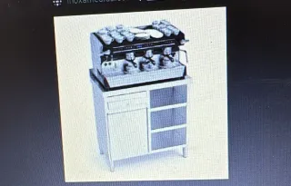 Mobiliario de cafetería, pastelería.