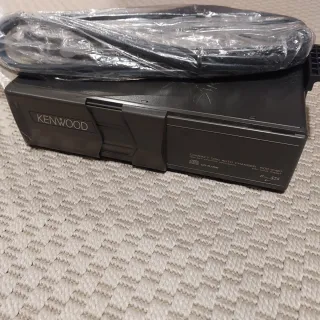 Cargador Coche Kenwood 10 CD KDC-C467