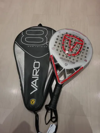 Raqueta de pádel Vairo con funda