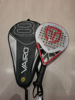 Raqueta de pádel Vairo con funda