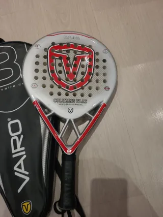 Raqueta de pádel Vairo con funda