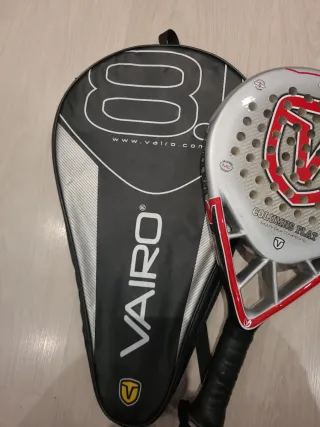 Raqueta de pádel Vairo con funda