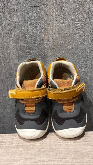 Zapatos Biomecanics niño talla 21