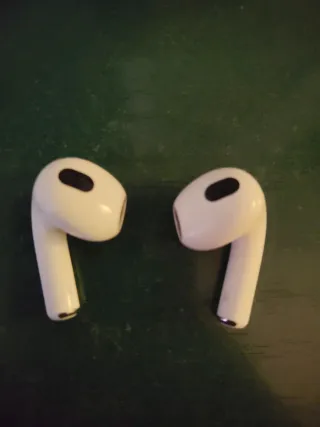 AirPods 3ª Gen - Como Nuevos