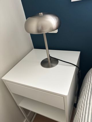 2 comodini Ikea Vikhammer bianchi