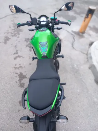 Kawasaki ER-6N 2016 limitada.