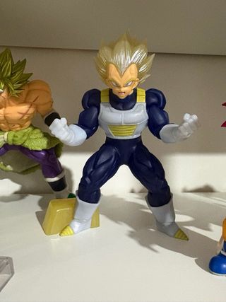 Figure Vegeta Super Clearise