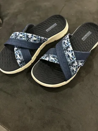 Sandalias Skechers Talla 39