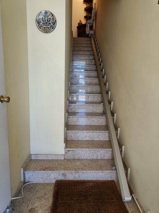 Salvaescales / Salvaescaleras Handicare 1100