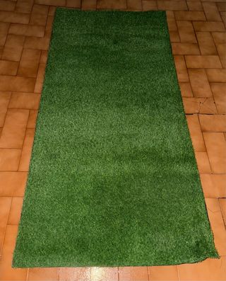 Césped artificial verde
