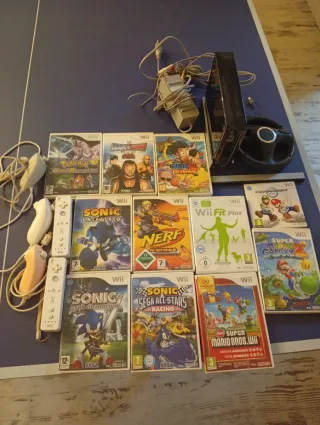 Console Nintendo Wii + Volante e Giochi