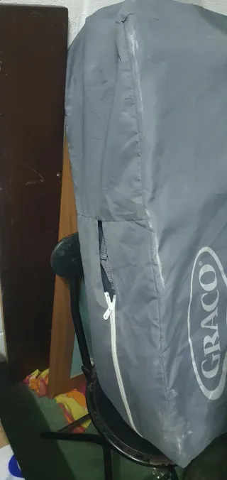 Bicicleta morada antigua