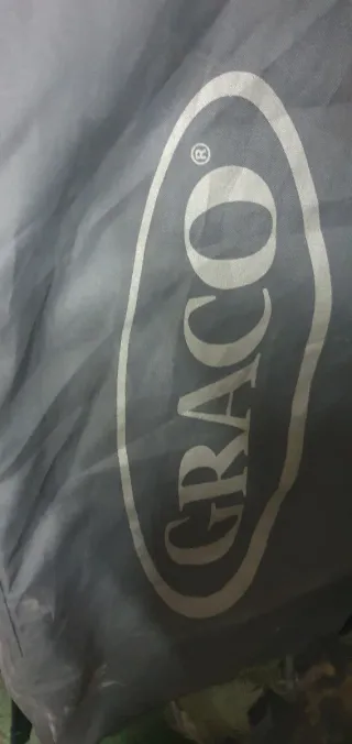 Bicicleta morada antigua