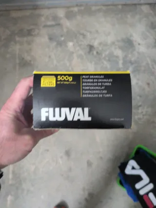 Gránulos de turba Fluval para acuario 500g
