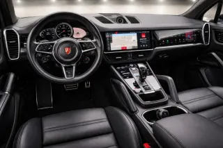 Porsche Cayenne 2020