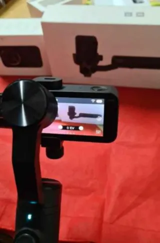 Cámara Xiaomi y Gimbal Negro