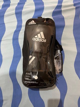 Kit Boxeo Adidas Guantes Vendas Bucal