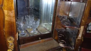 Mueble bar antiguo madera y metal