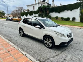 Peugeot 2008 1.2 Gasolina 110cv.