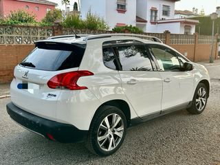Peugeot 2008 1.2 Gasolina 110cv.