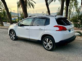 Peugeot 2008 1.2 Gasolina 110cv.