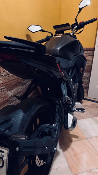 Moto Voge 300R año 2021 con 17mil km!