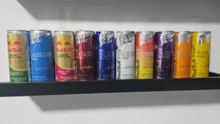 Latas Red Bull Variadas