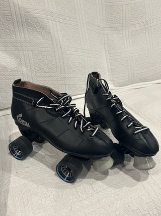 Patines de 4 ruedas Adulto. Talla 44,5