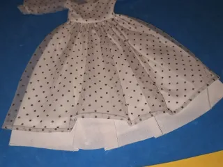 Nancy Famosa vestido cumpleaños Feliz