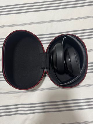 Auricolari Beats Studio 3 neri quasi nuovi