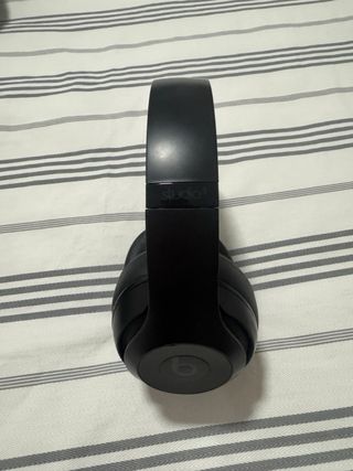 Auricolari Beats Studio 3 neri quasi nuovi