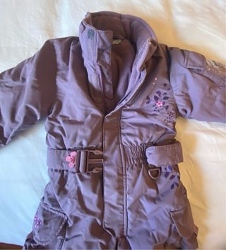 Mono de Nieve Niña Morado. Talla 3 años