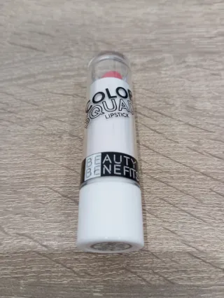 Lote de labiales Beauty Benefits y Technic