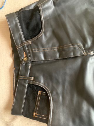 Pantalón mujer cuero y ante sintético negro