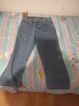 Pantalón vaquero chica talla 40
