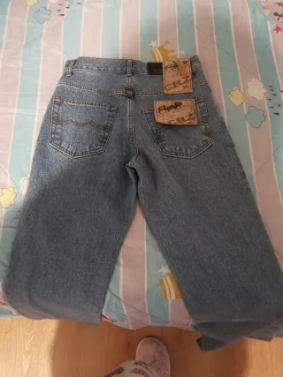 Pantalón vaquero chica talla 40