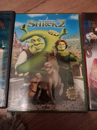 3 Películas DVD Disney: Narnia, Shrek 2, Cars