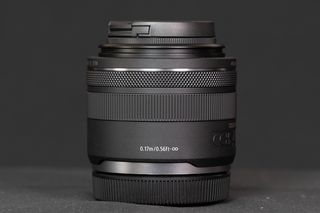 Obiettivo Canon RF 35mm F1.8 Macro IS STM