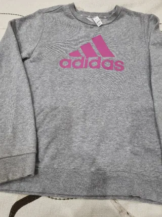 Sudadera Adidas Gris con Logo Rosa