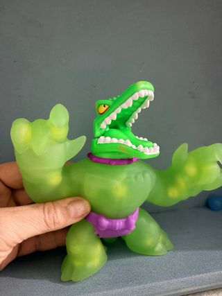 5 Figuras Goo Jit Zu