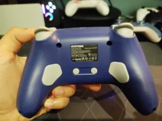 Mando Switch Estilo Gamecube Morado